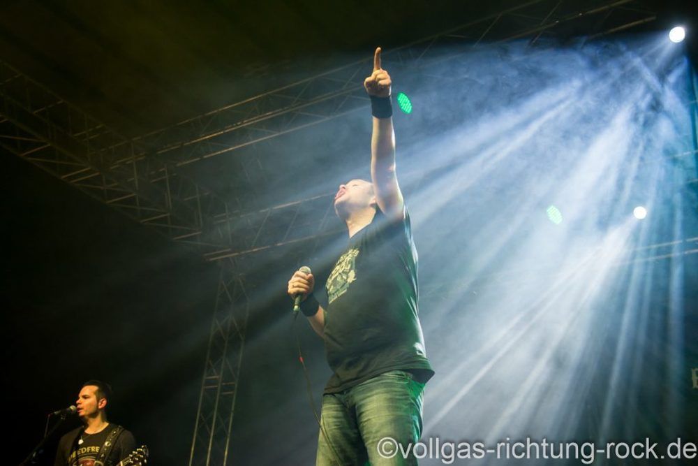 f12940864-1024x683 28 Onkelz Cover-Fotos