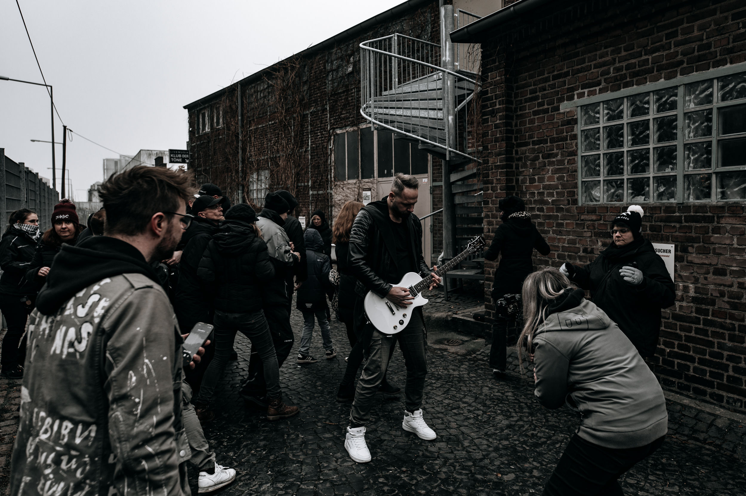 Adieu-Videodreh_Foto-Justus-Brands-2 JEANLUC – Videodreh mit besonderen Vorkommnissen und Strapazen, die sich bezahlt machen