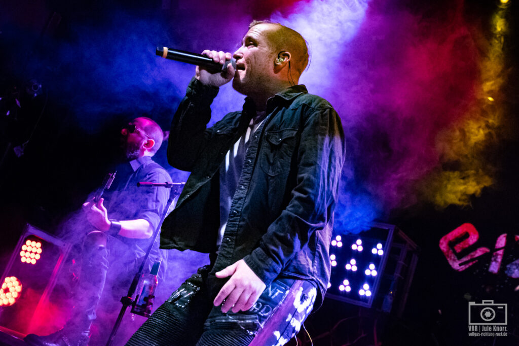 03_Eizbrand_Nicht-irgendwo-auf-der-welt_Bamberg_14.03.2025_Jule-Knorr-12-1024x682 Fortsetzung der „Nicht irgendwo auf der Welt“-Tour von Eizbrand in Bamberg
