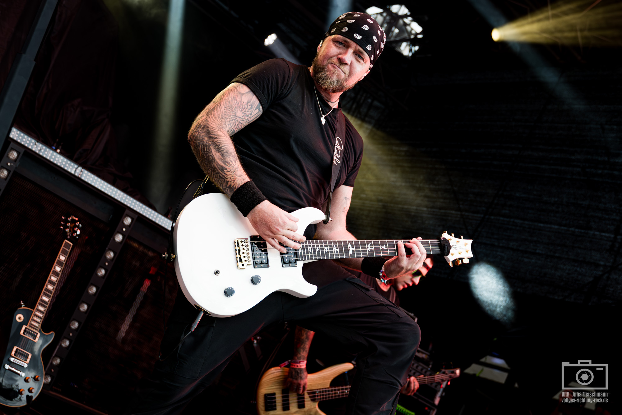 01_Artefuckt_Sommer-am-Kiez_Augsburg_19.07.2025_Jule-Fleischmann-20-1 Sommer am Kiez 2025: Deutschrock-Feuerwerk mit Artefuckt und Unantastbar