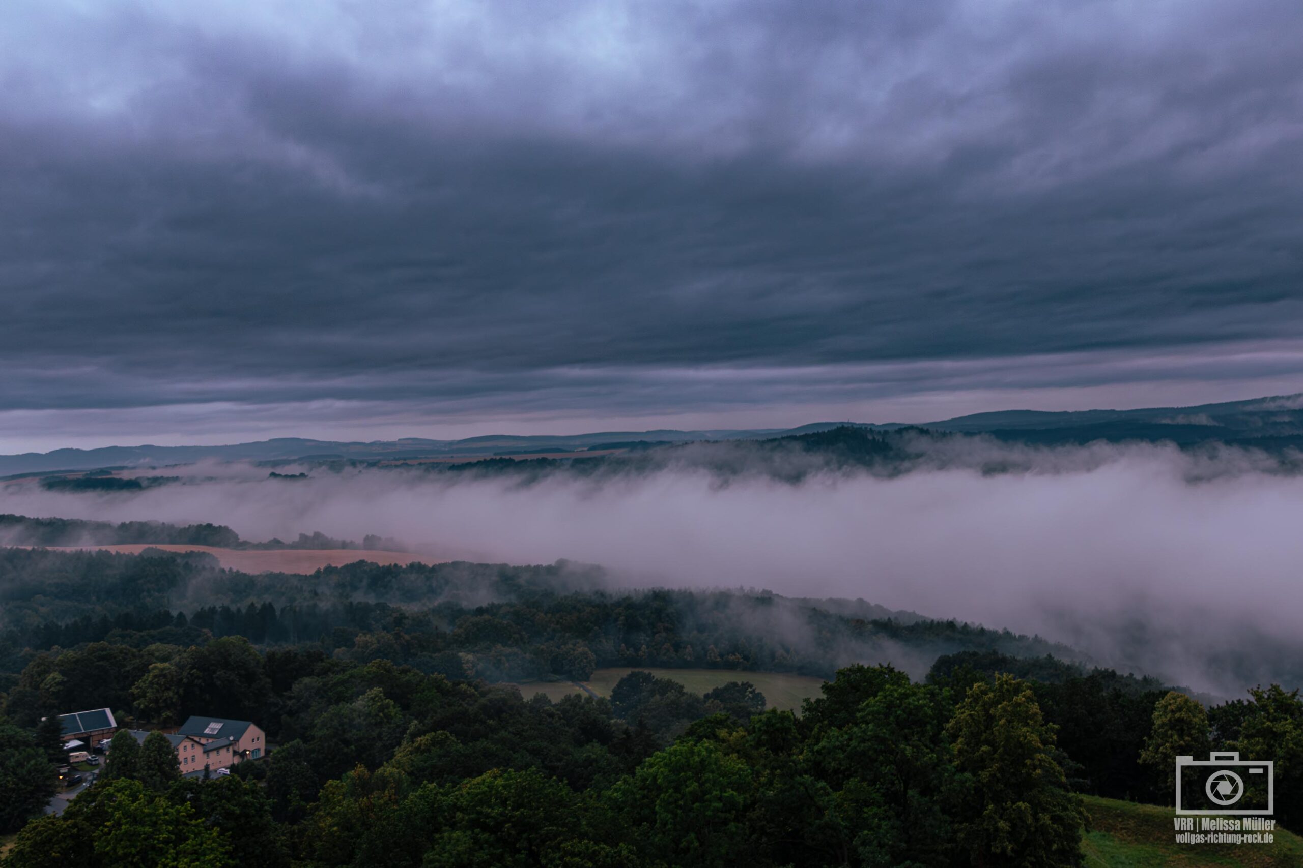 Bild-3_Kaerbholz_Kaerbholz-Koenigstein-Open-Air_Festung-Koenigstein_12.07.2025_Melissa-Mueller-36-scaled Die Hölzer stürmen die Festung
