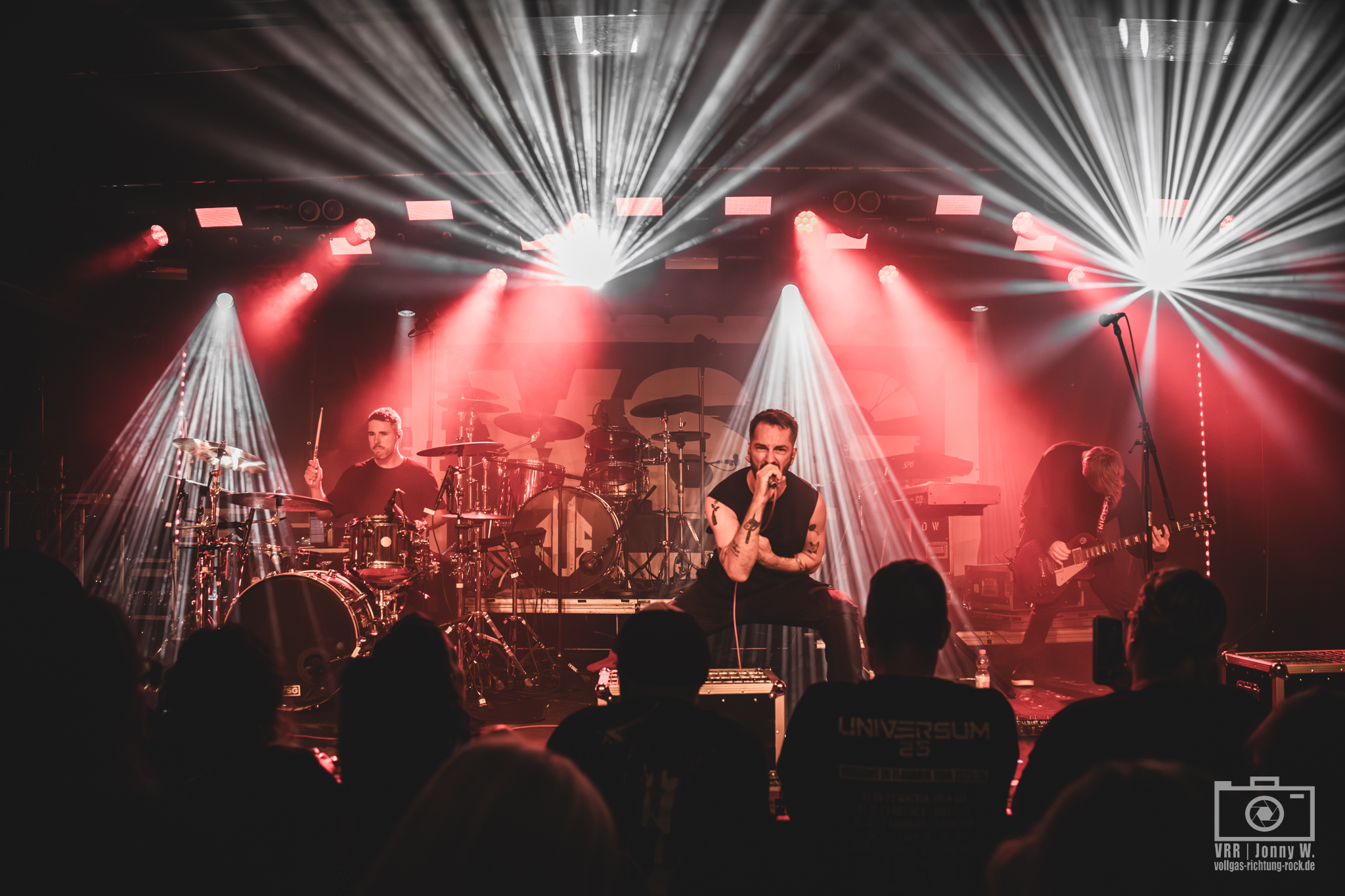 01_Versus-Goliath_-Aschaffenburg-Colos-Saal_08.08.25_Jonny-11 UNIVERSUM25 im Colos-Saal Aschaffenburg – wenn die Meute tanzt und lacht