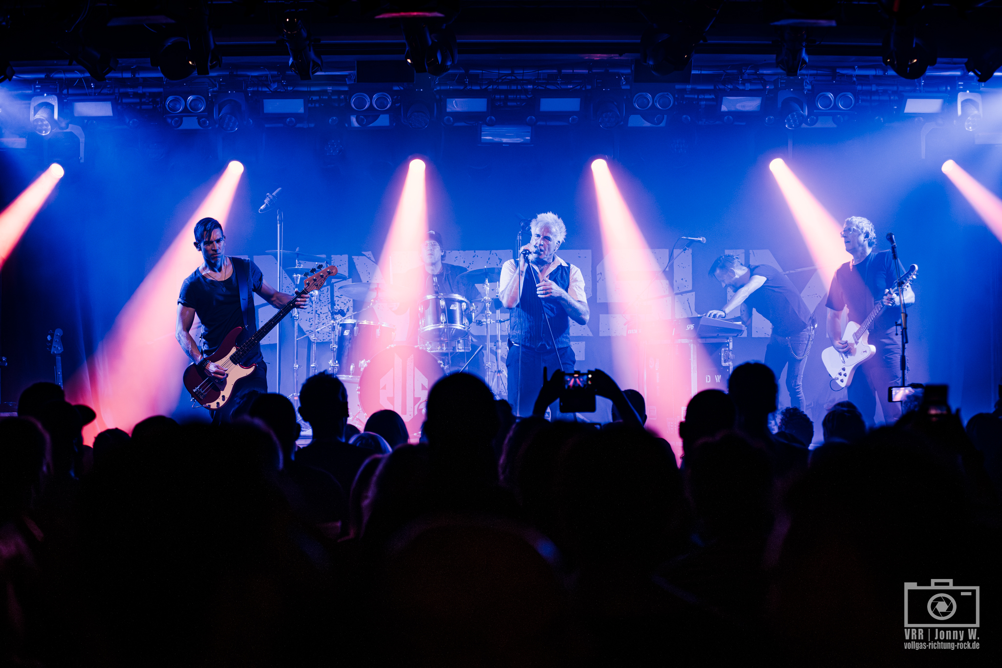 02_Universum25_-Aschaffenburg-Colos-Saal_08.08.25_Jonny-11 UNIVERSUM25 im Colos-Saal Aschaffenburg – wenn die Meute tanzt und lacht