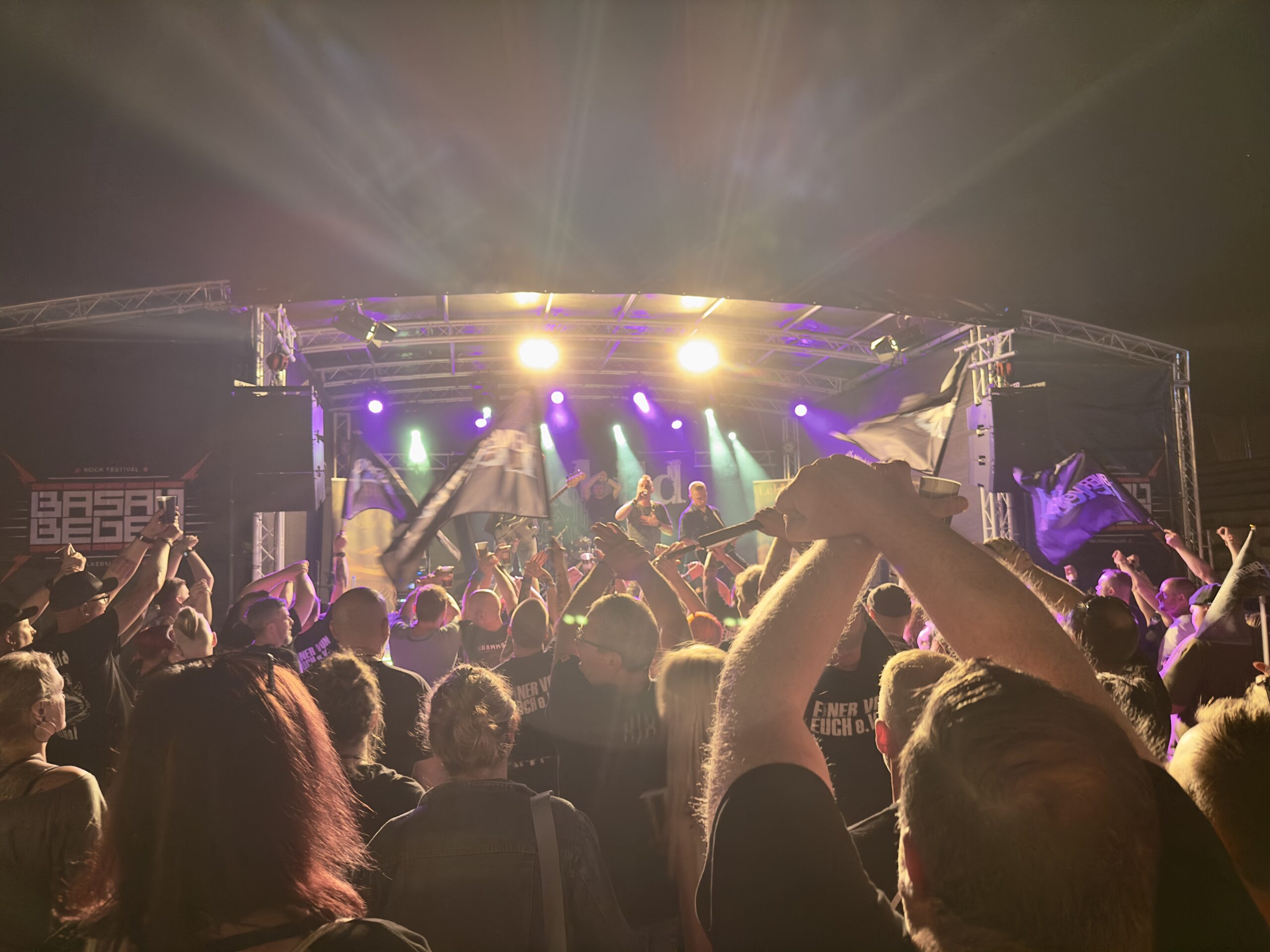 EinerVonEuch-scaled 10 Jahre – Liebe, LEIDBILD, Leidenschaft!