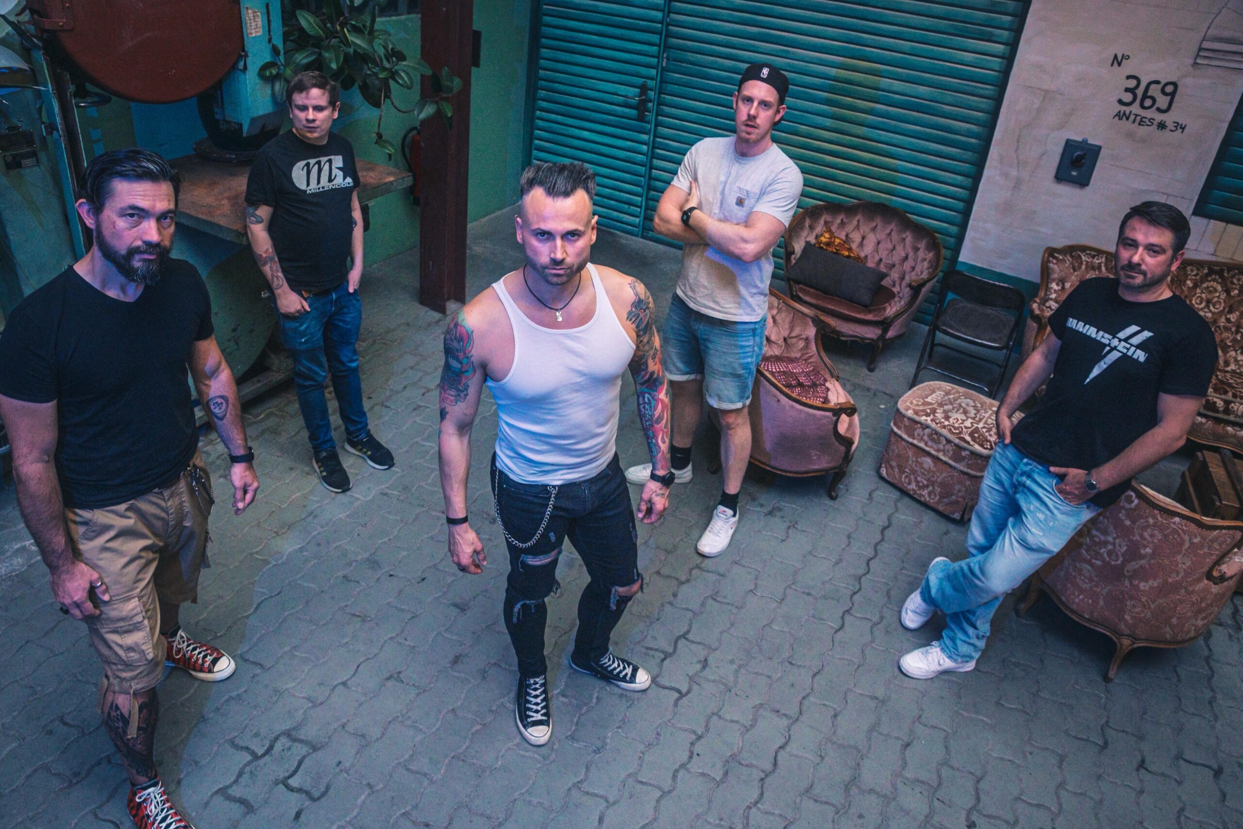 Bild-1-Foto-von-Kriz-scaled Zwischen Aufbruch und Neuanfang: Vitamortez im Interview