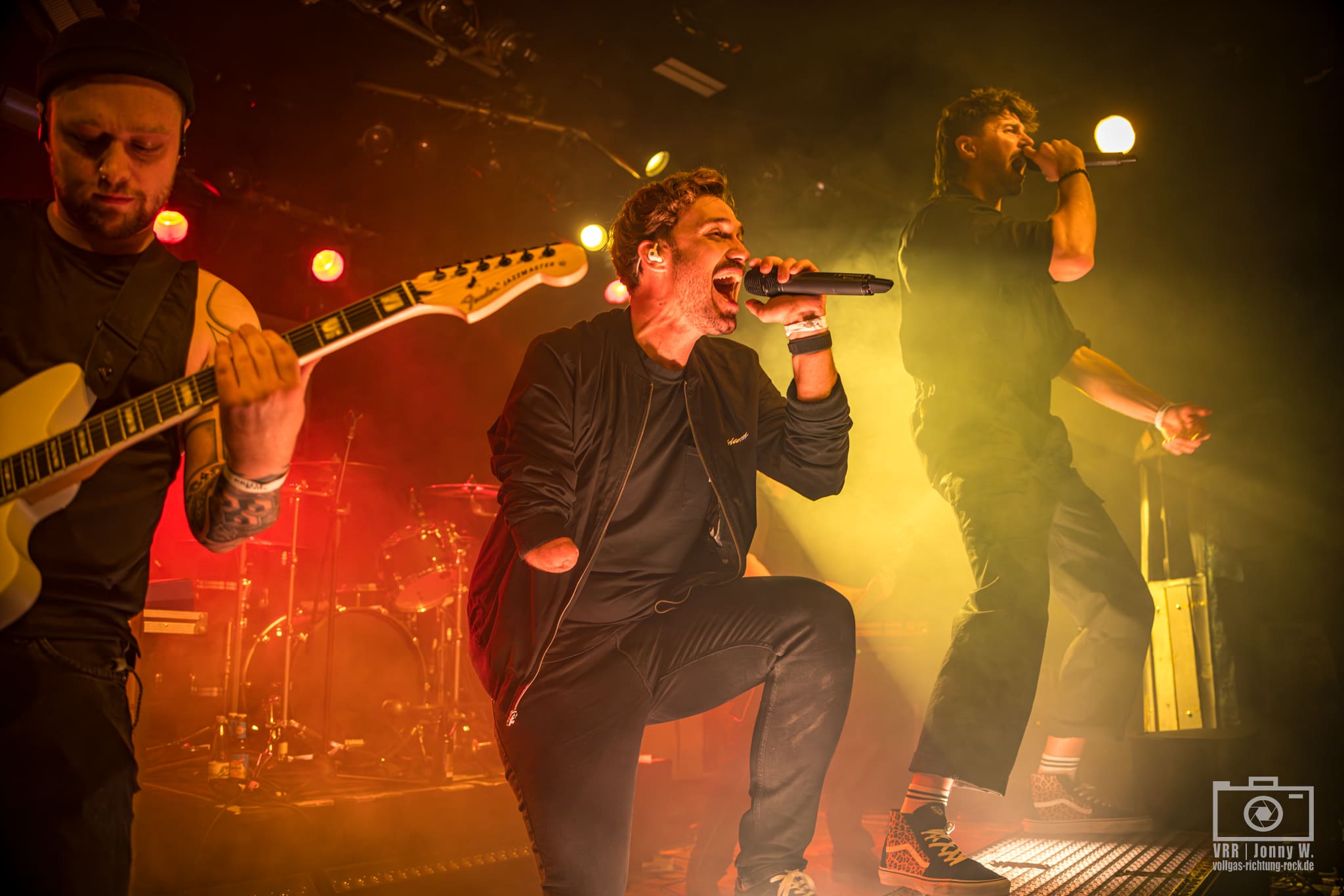 01_SOAB_Doppelt-haelt-besser-Tour-2025_der-Hirsch-Nuernberg_21.11.2025_Jonny-06-1 Zwei Nächte Punkrock-Feuer: Dritte Wahl sagt „Doppelt Hält Besser“