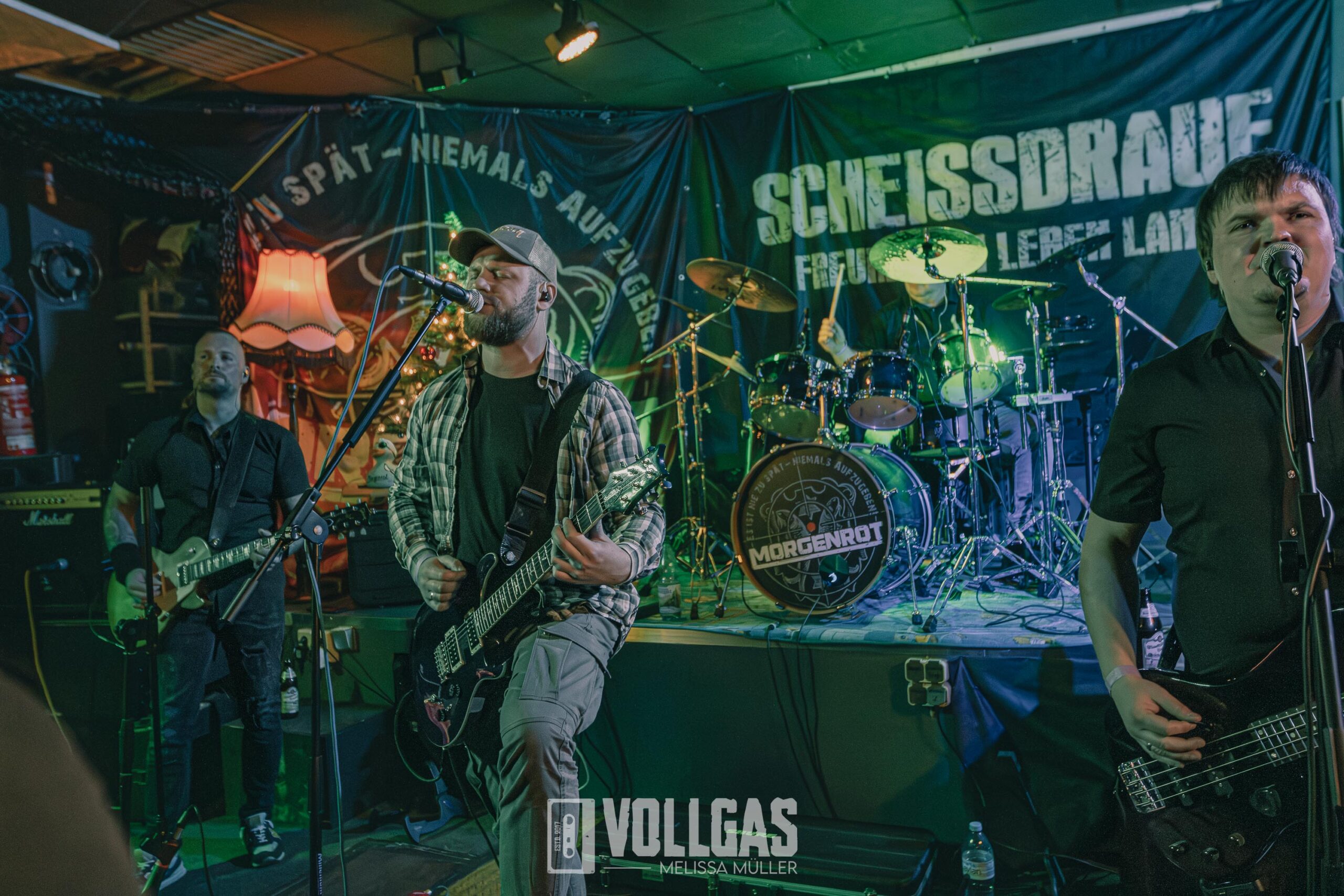 01_Scheissdrauf_Deutschrocknacht_Rudolstadt_22_11_2025_Melissa-Mueller-5-scaled Deutschrocknacht an einem frostigen Novemberabend