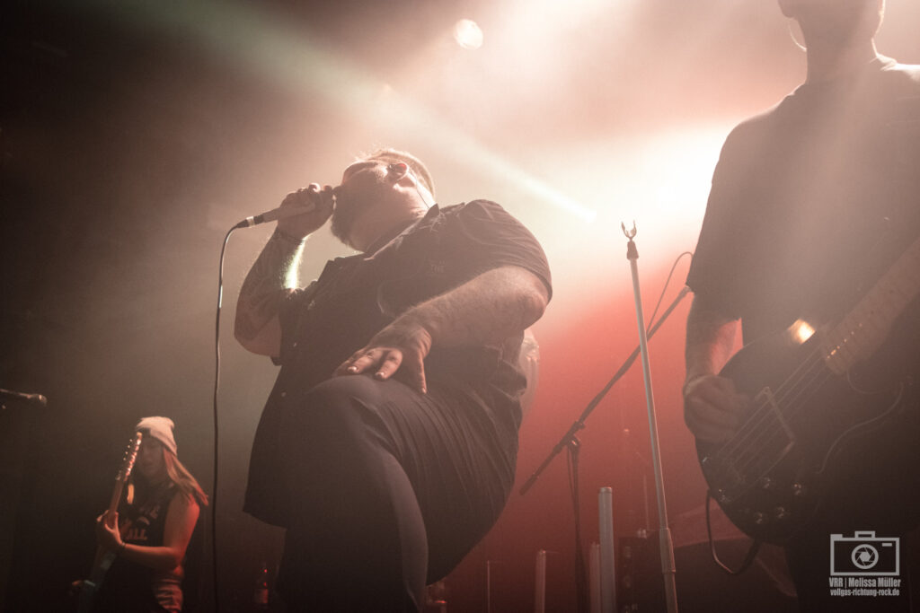 01_Blacktoothed_Jahresabschluss-Annisokay_Leipzig_09_12_23_Melissa_Mueller-14-1024x683-1 VON WELT auf Winter Tour 2026