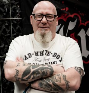 DSC_5219-1-286x300 TEAM