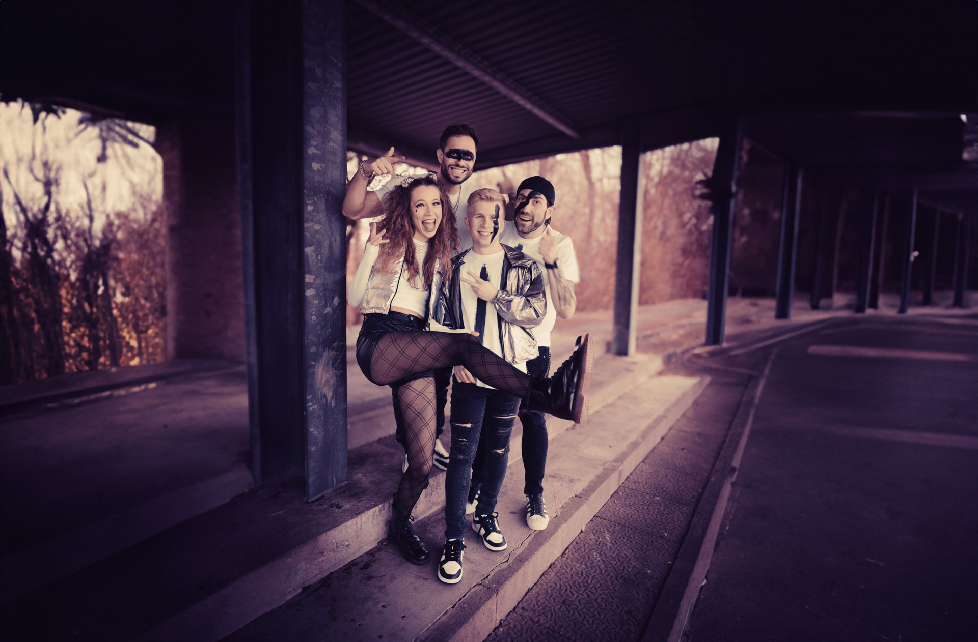 Enfys-Press-Photo-12c ENFYS – Deutschpop trifft Metalcore und explodiert