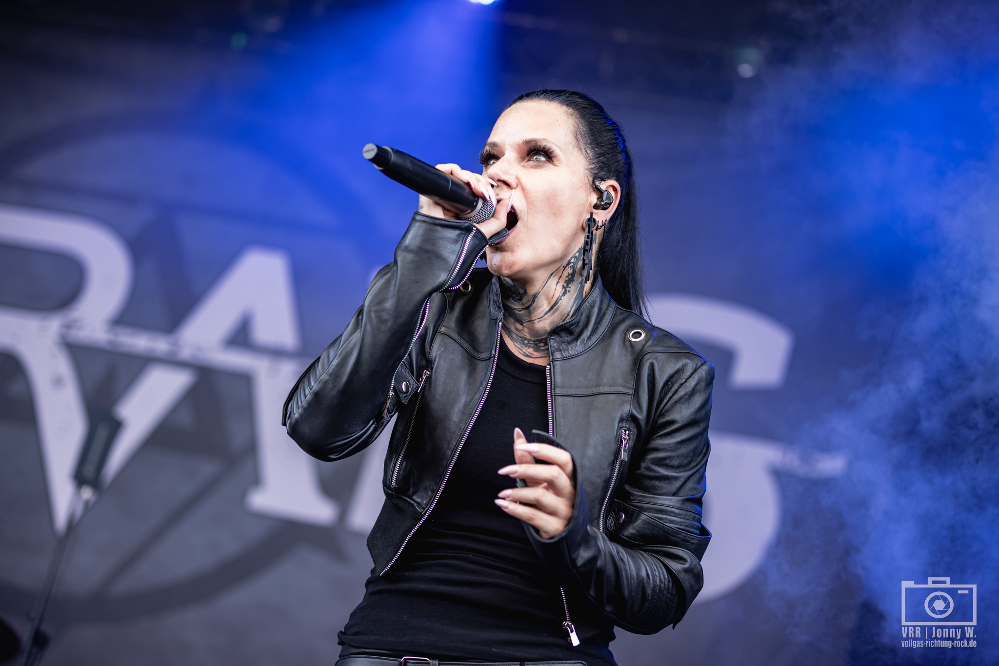 03_Hiraes_-Summer-Breeze-2025_14.08.25_Jonny-03 Mit HIRAES Melodic Death Metal über den Wolken erleben