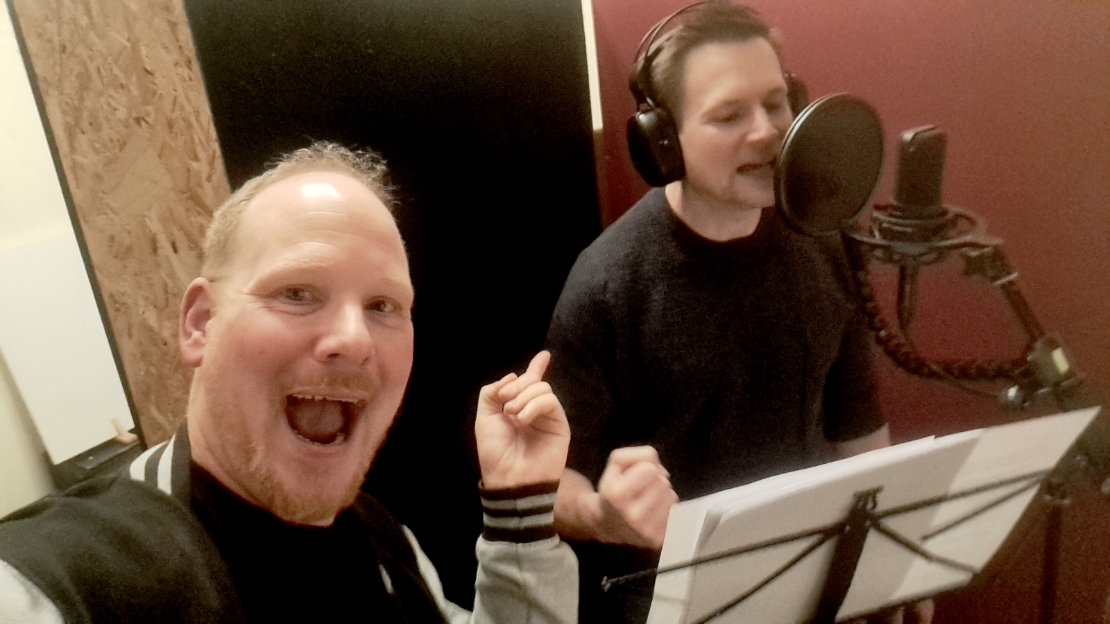 WhatsApp-Image-2026-10-07-at-11.38.00 Songwriting bei Rockwasser: Wenn Schweiß, Bier und Whisky im Spiel ist